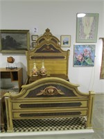 ANTIQUE GRAINED PAINT BED FRAME