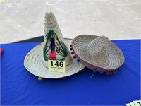 2 sombreros