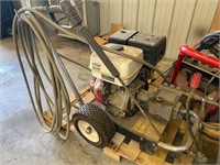 Commercial Honda Powered Pressure Washer