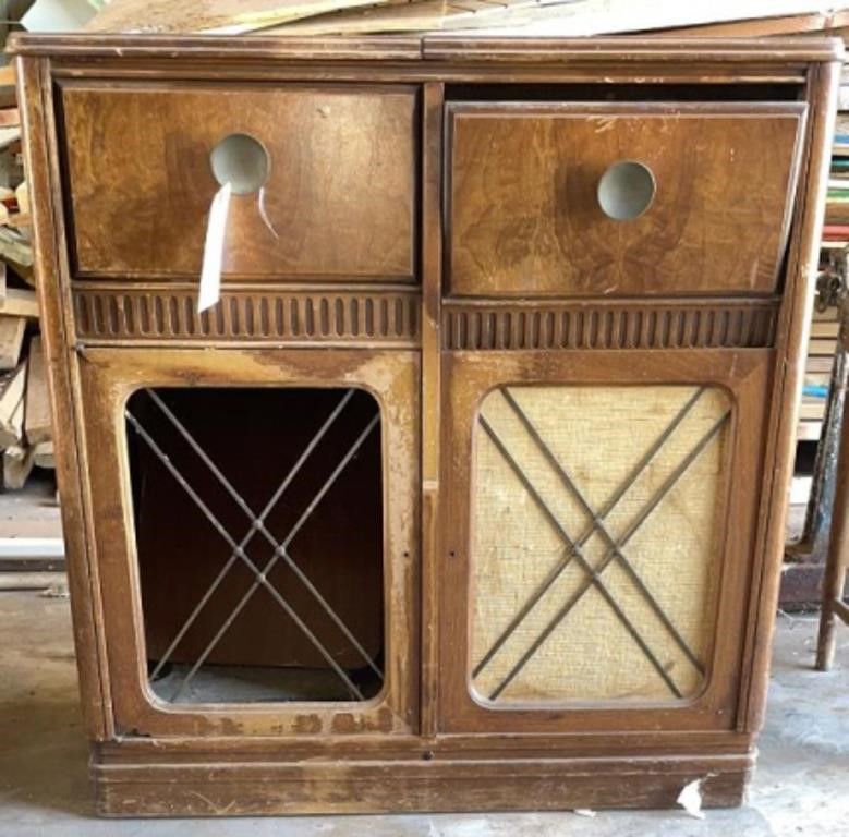 Vintage Radio/ Record Player