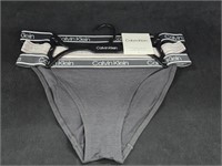 NWT Calvin Klein 3 Pack Cheeky Bikini Medium