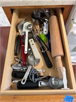 Drawer Contents (only)-Utensils