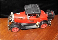 VINTAGE 1928 FORD MODEL FIRE CHIEF'S CAR DECANTER