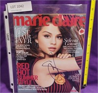 JUNE 2016 AD. MARIE CLAIRE PICTURE SIGNED-COA