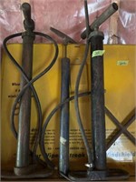 Bicycle pump, screwdrivers, other