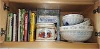 Nesting bowl set w/ assorted cookbooks