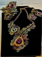Gorgeous Jewelry Set: Necklace, Bracelet,Earrings