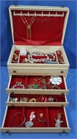 4-drawer Jewelry Box w/Jewelry