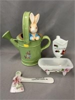 Peter Rabbit Sprinkling Can with Souvenir Glass