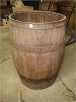 primitive wooden barrel 25H17D