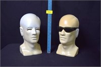 2 Plastic mannequin heads