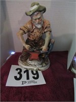 Napcoware Ceramic c9462 Figurine