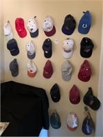 20 Baseball Caps