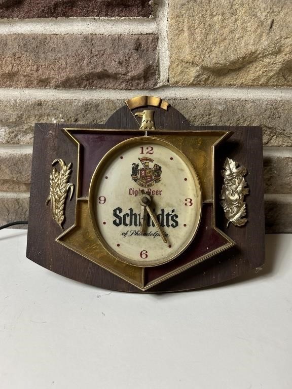 Vintage Schmidt's Beer Clock
