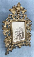 12in Free Standing Iron Picture Frame