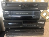 Group of VCRs zenith, Panasonic, technics
