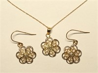 $500 10K Gold Necklace Earrings Set (app 1.35g)