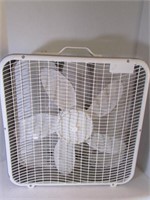Classic White Box Fan, Tested and Works