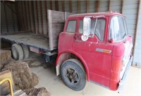 Ford 75 Custom Cab Flatbed Cabover Truck