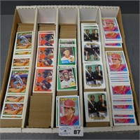 Assorted 1988 Topps Baseball Cards