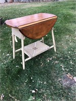 Vintage Wooden top drop table 27" diameter