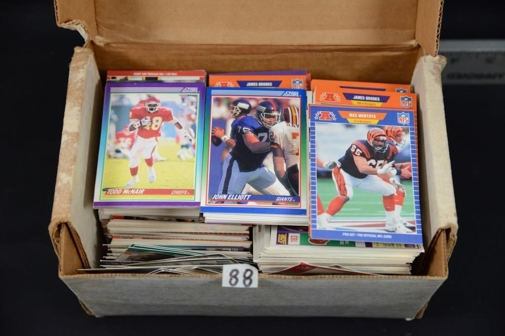 VINTAGE 80/9O'S SCORE FOOTBALL CARDS