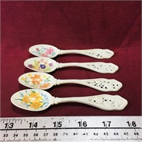 Lot Of 4 Avon Decorative Spoons