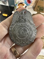 VINTAGE JUNIOR POLICE BADGE