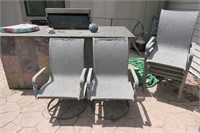 (2) Rocker & (4) Reg Outdoor Chairs