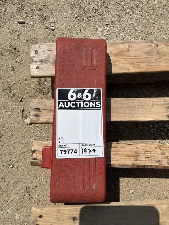 6&6 Auctions Farm & Heavy Equipment Auction June 10-14