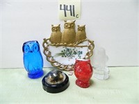 Milk Glass Owl Design Plate & (4) Glass Owl Pieces