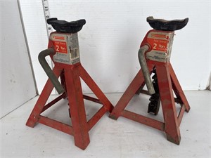 2- 2 ton jack stands