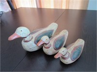3 Wooden ducks