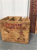 Johnnie Walker whisky wood box