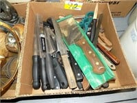 BOX LOT OF KNIVES AND GRATERS, AND OTHER