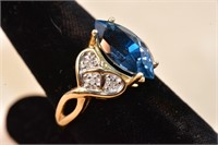 10kt YG Blue Topaz & Diamond Cocktail Ring