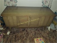 Lane Cedar Chest (B)