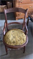 Vintage Carved Wood Chair - spindle needs repair