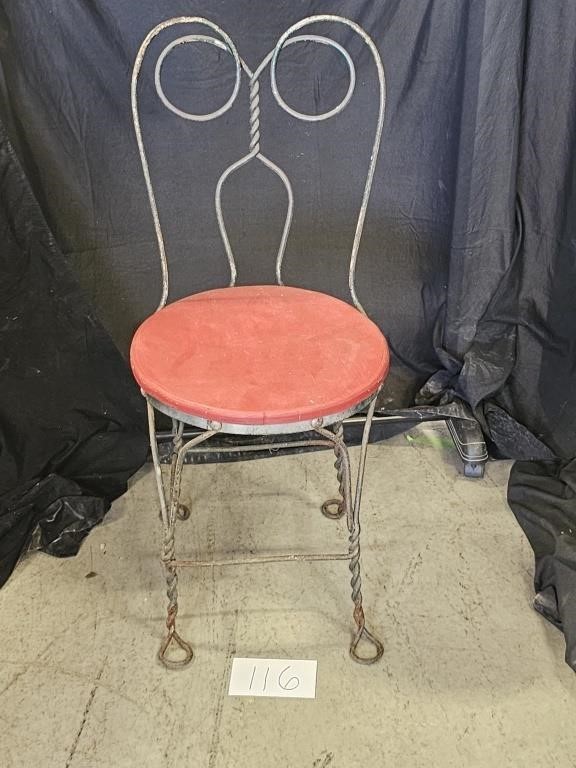 Metal & Wooden Ice Cream Parlor Chair