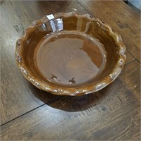 William Sonoma Emile Henry Ruffle Pie Dish