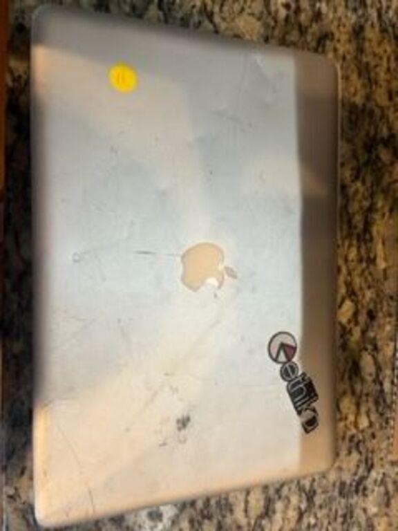 Apple labtop for parts