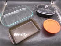 Pyrex Bowl & Cake Pans, Lidded Casserole Dish