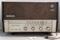Vintage Columbia AM-SW-FM Radio
