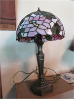 newer stained glass table lamp