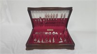 ANTIQUE SILVERPLATE FLATWARE IN CASE