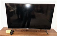 Samsung 48 in. flat screen tv w/remote