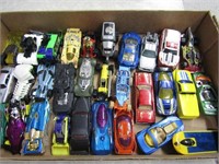 (30)Die cast cars/toys.