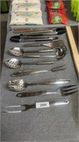 11 kitchen utensils