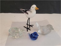 3 glass birds and elephant paper weights