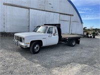 1987 GMC Sierra 3500 Flatbed Truck